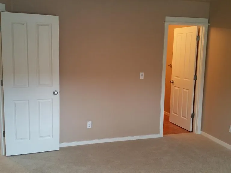 799 NE 73rd Ave — Photo 10