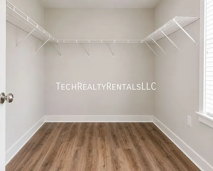 4638 Dogwood Pl #1 — Photo 11