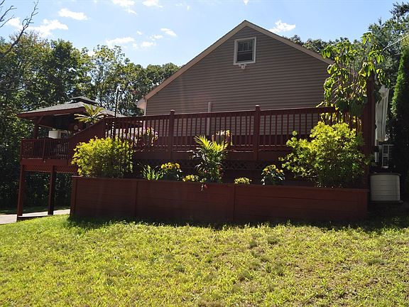3rd image of 25 Maple Ave