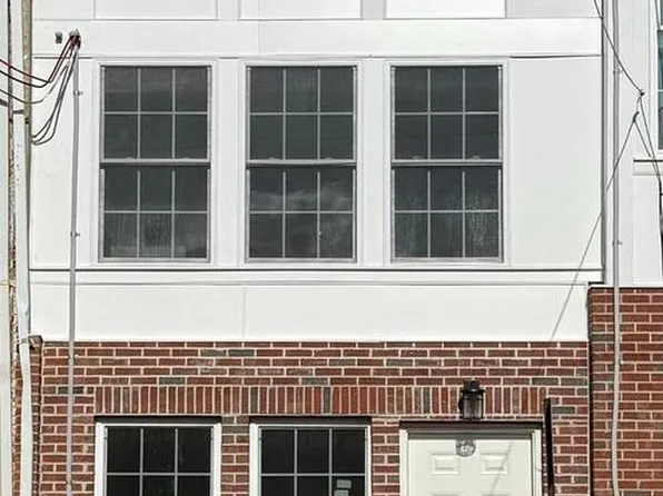 605 W 8th St, Wilmington, DE 19801