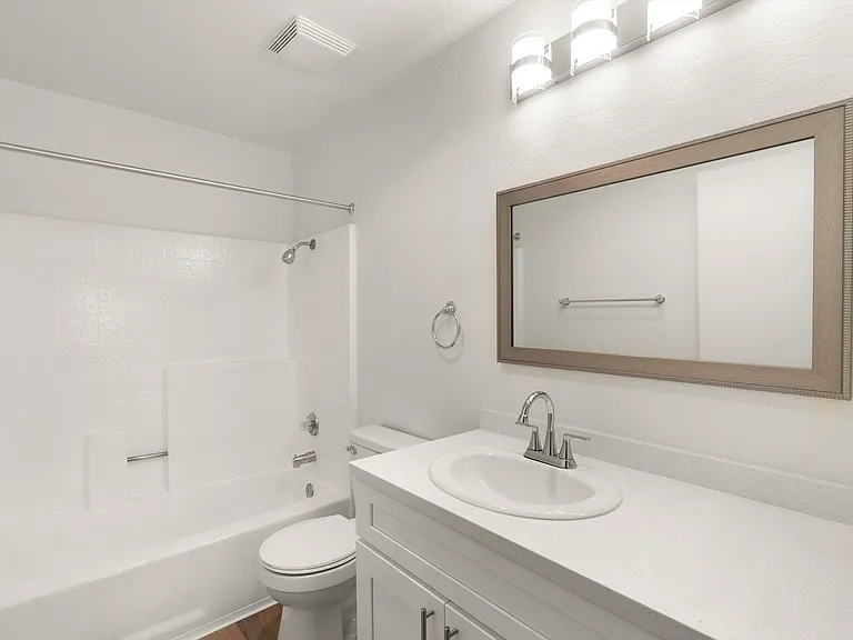 Parkview Palms Apartments- Riverside, CA — Photo 6