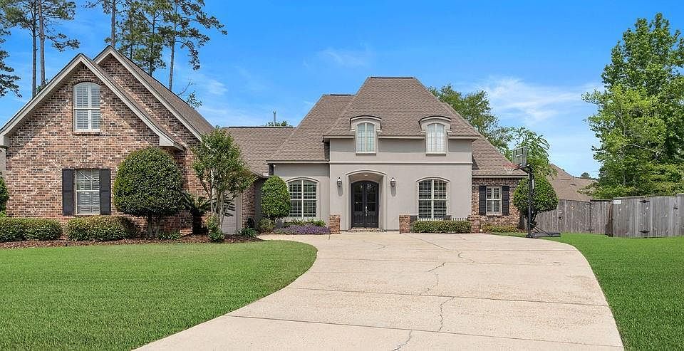 1st image of 1210 Scarlet Oak Ln