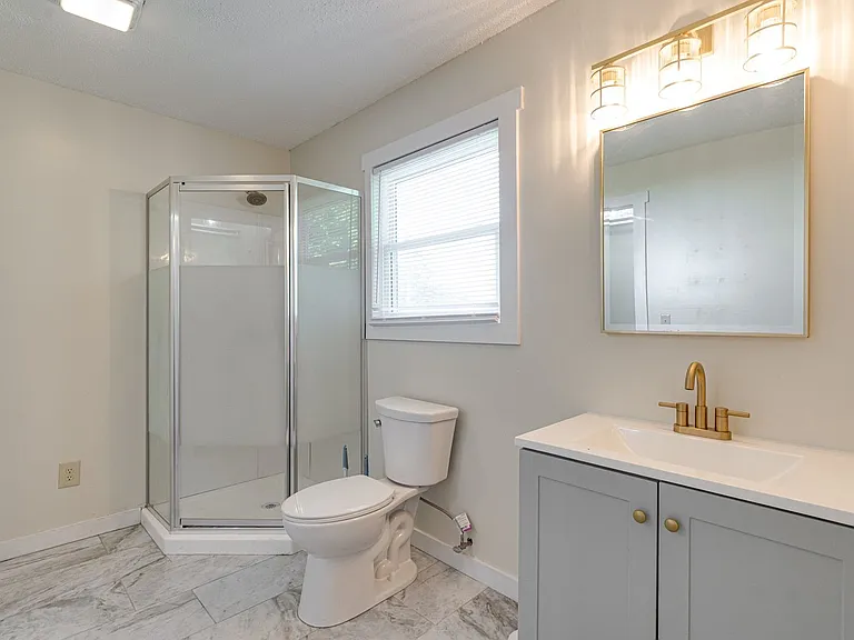 324 Loop Rd — Photo 7