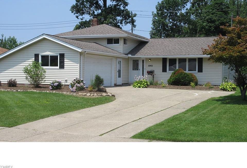 1st image of 5965 Ashcroft Dr