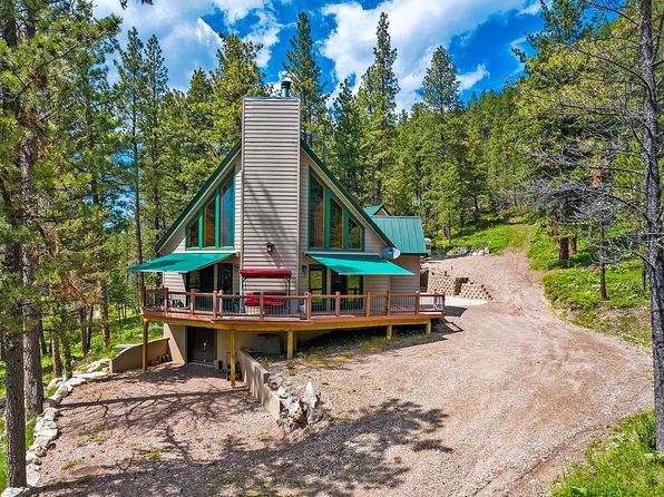29 Pine Tree Ln