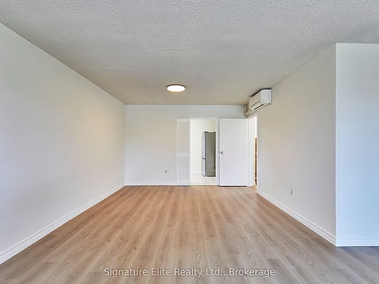 50 Scarborough Golf Club Rd #124 — Photo 10