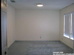 10206 Bitter Field Dr, San Antonio, TX 78245