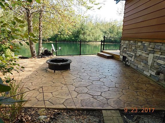 Stamped concrete patio 1