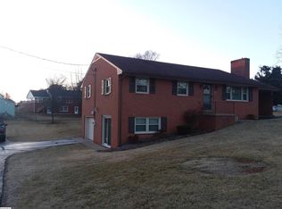 16 Cardinal Ln, Waynesboro, VA 22980