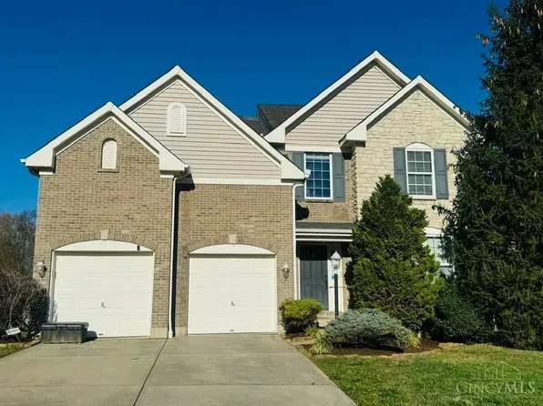 2680 Chopin Dr, Cincinnati, OH 45231