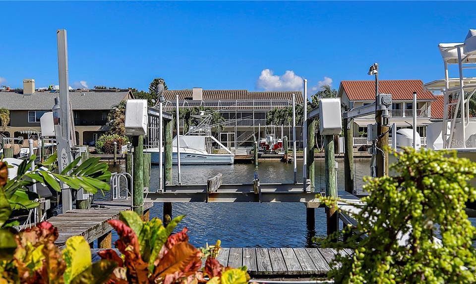 1101 Pinellas Bayway S Saint Petersburg, FL, 33715 Apartments for