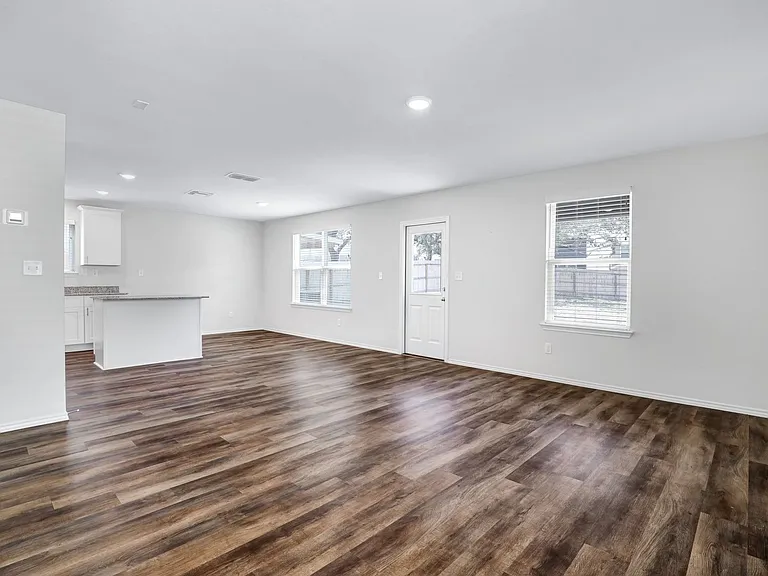 7359 Yucca Pl — Photo 3