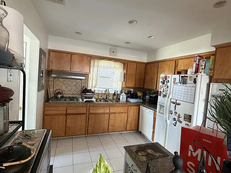 7780 Langdale St — Photo 11