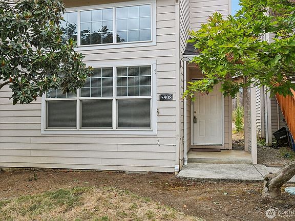 2nd image of 5908 NE 35th Circle