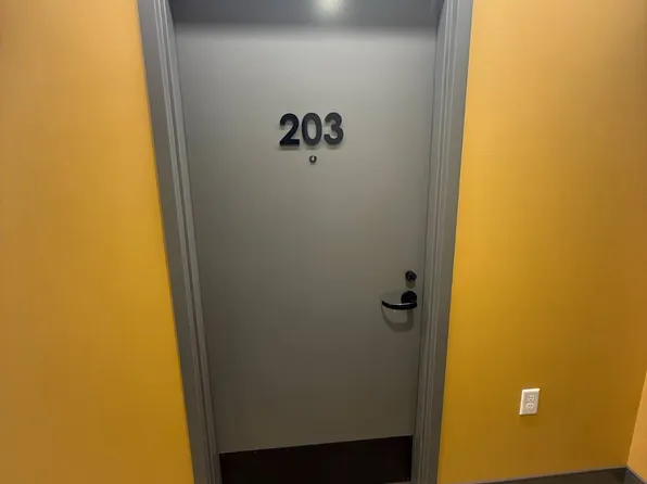 1117 W Fayette St #203, Syracuse, NY 13204