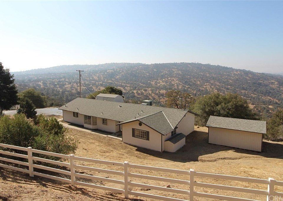 2nd image of 37810 Road 600