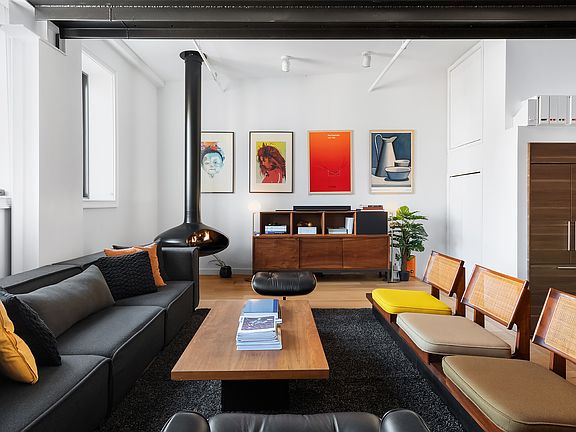 3rd image of 120 Boerum Pl #Penthouse E