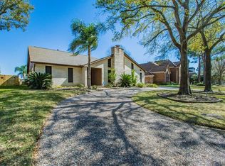7302 Blenheim Palace Ln, Houston, TX 77095