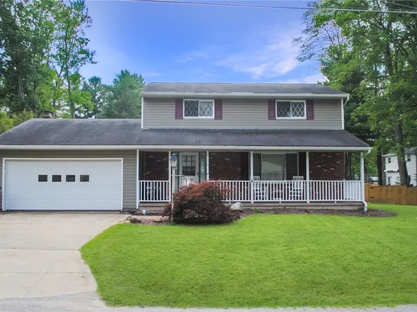 11991 Sanford Ave, Conneaut Lake, PA 16316