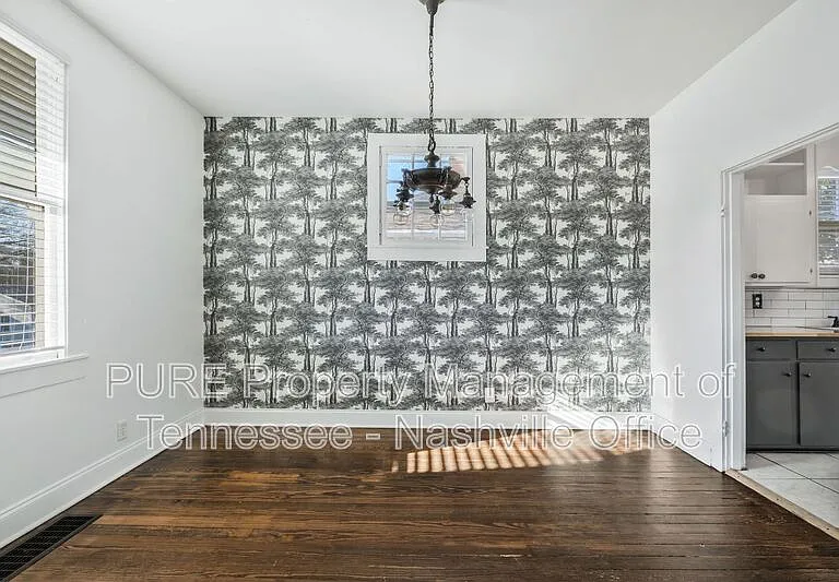 1309 Jones St — Photo 22