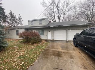 18410 21 Mile Rd, Macomb, MI 48044