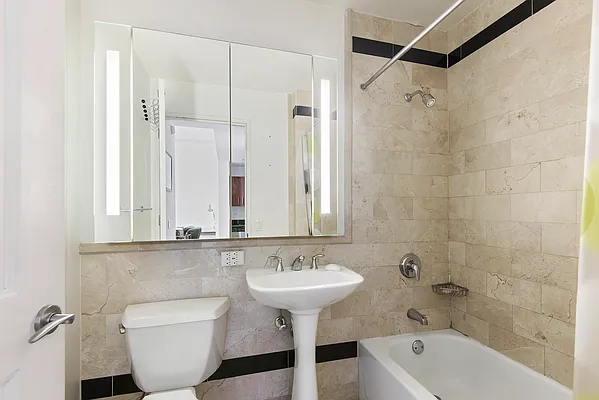 Rented by Compass | media 5