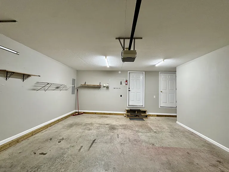 513 Tanasi Cir — Photo 29