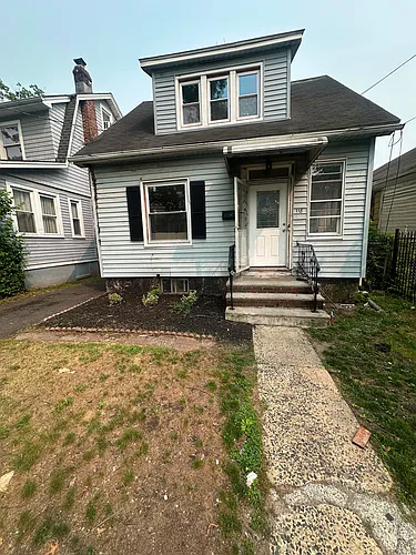 118 Maple Ave #1 Photo 1 118 Maple Ave #1 Photo 1