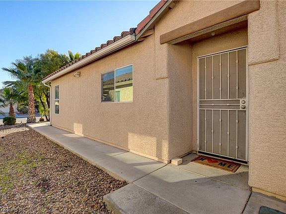 4th image of 11073 Parete Ct
