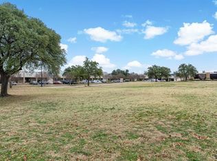 4551 Beltway Dr, Addison, TX 75001