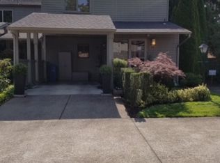46 Fairway Loop, Eugene, OR 97401