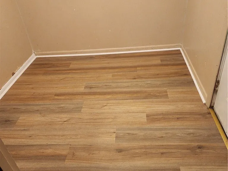 118 Lockwood Dr — Photo 35