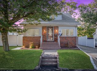 106 Stone Rd, Hazlet, NJ 07730