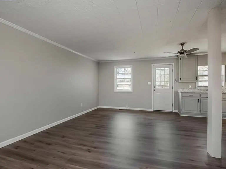 1409 Union Chapel Rd — Photo 10