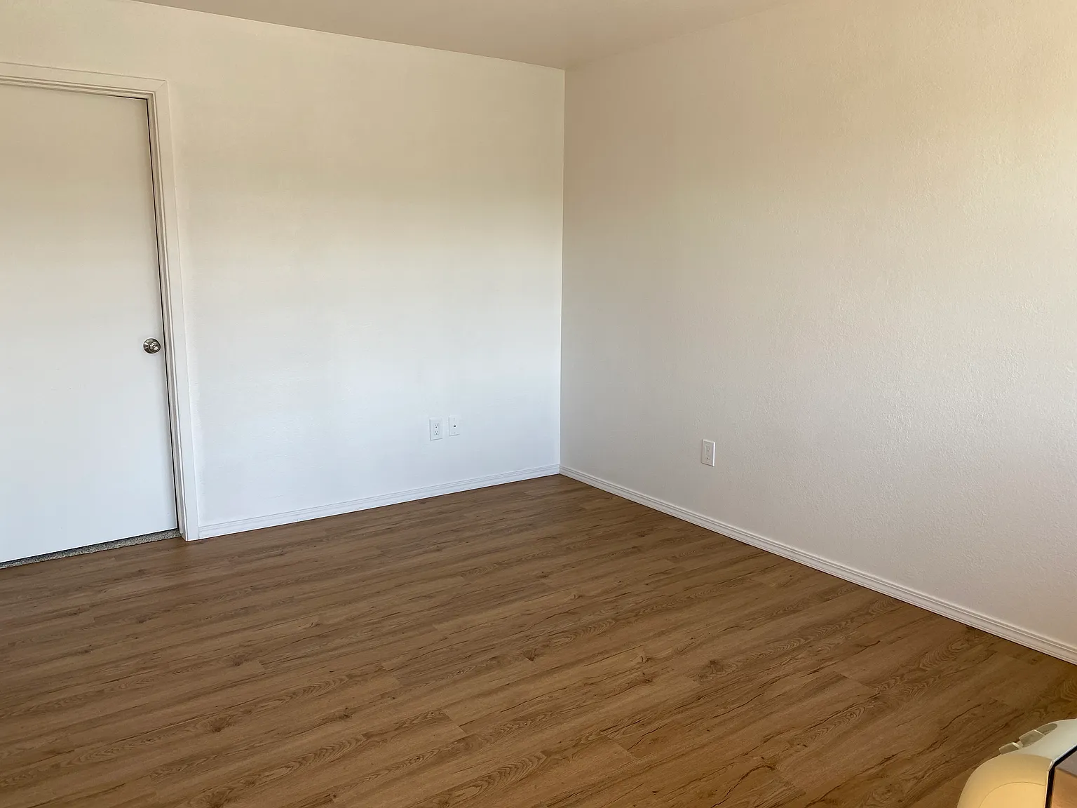 1 bed, 600 sqft, $925 — Photo 2