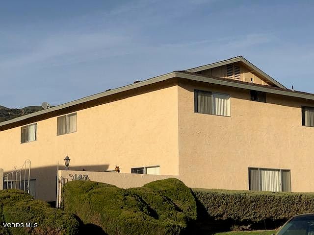 2nd image of 147 Sespe Ave