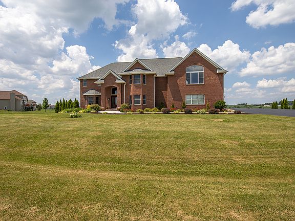 3rd image of 13468 Bennington Ct