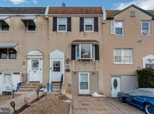 9268 Angus Pl, Philadelphia, PA 19114