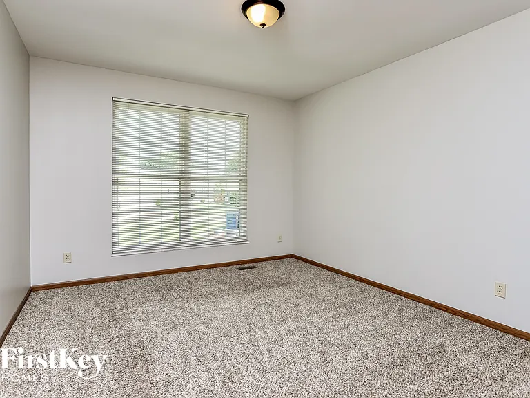 3741 Majestic Ct — Photo 12