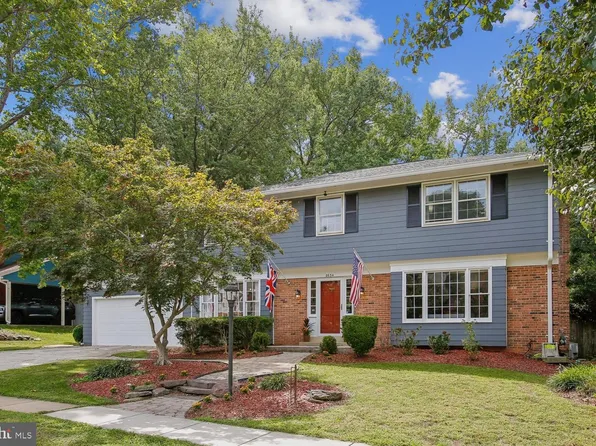 8634 Gateshead Rd, Alexandria, VA 22309