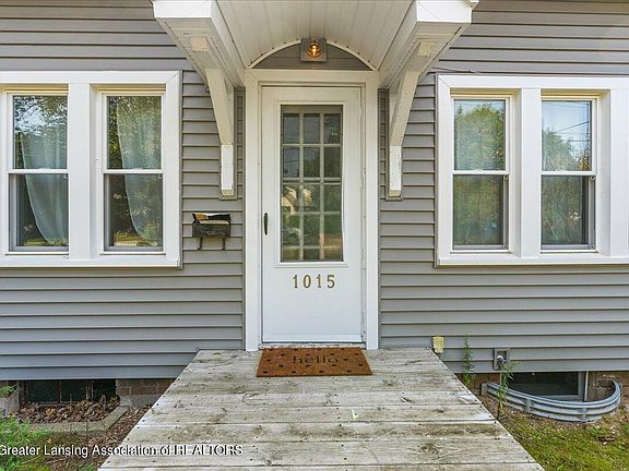 2nd image of 1015 Marigold Ave