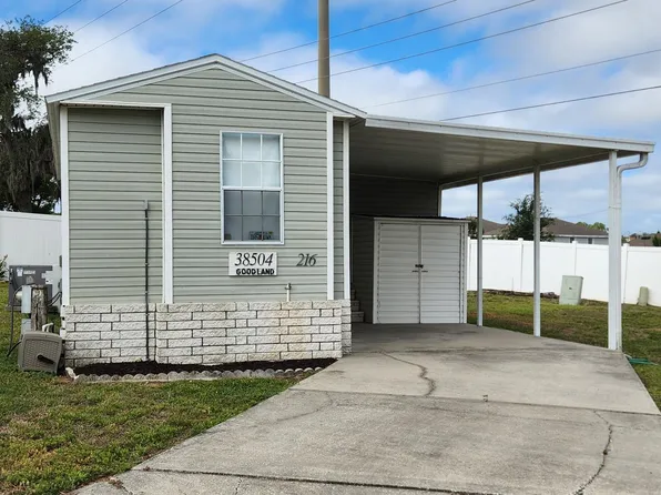 7820 Wire Rd #216, Zephyrhills, FL 33540