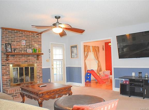 3rd image of 4958 Country Oaks Dr