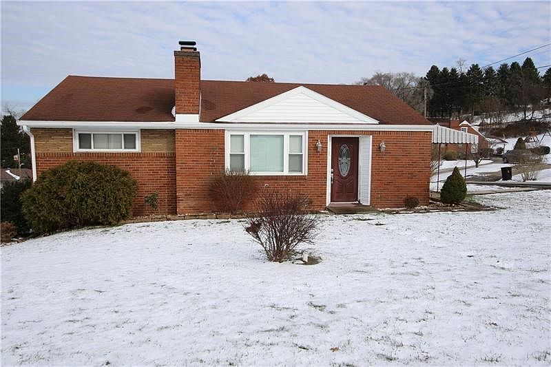 Quality Built Brick Ranch on over 1/4 ACRE Lot from Street to Street w/ Plenty of Off Street Parking & LOTS of UPGRADES!!!