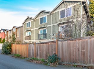 9237 17th Ave SW UNIT B, Seattle, WA 98106