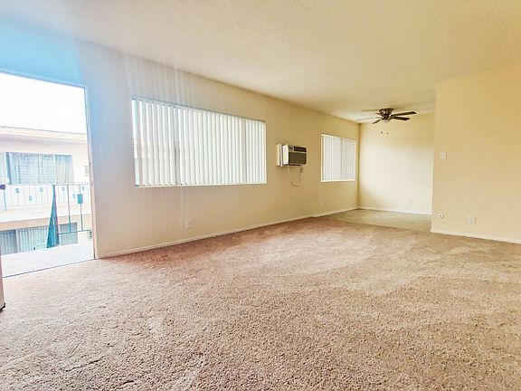 3rd image of 6737 Woodley Ave APT 19