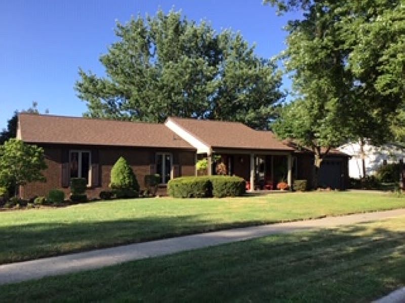 Welcome to 3805 Farhills!