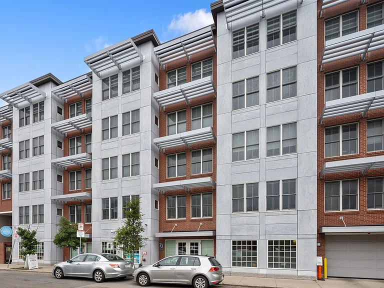 70 Bremen St #407 — Photo 24