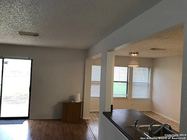9611 Diamond Stone — Photo 15