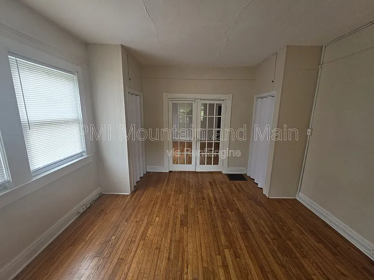 41 Westwood Pl #1 — Photo 12